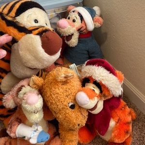 Disney Store Tiggers